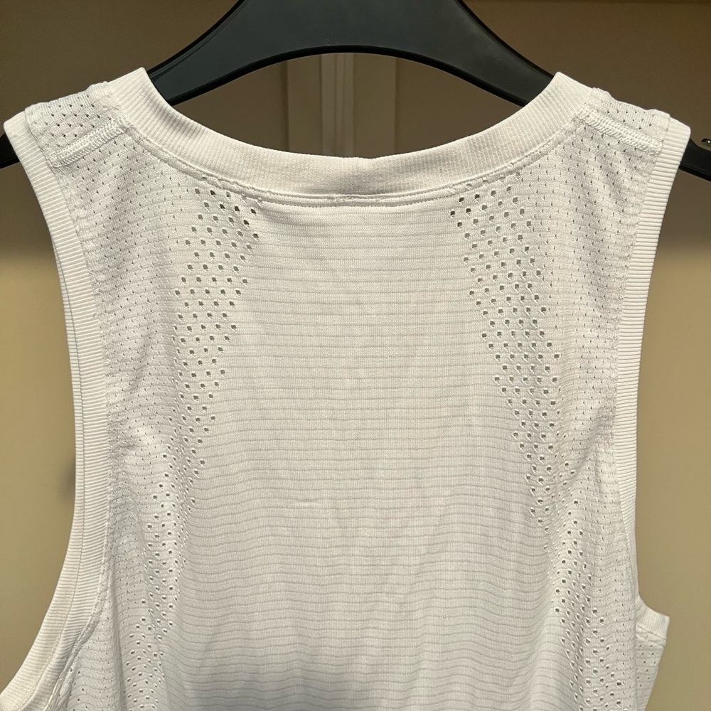 Lululemon Athletica White Tank Top - Picture 4 of 7